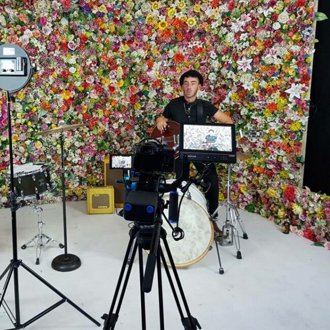 direction artistique clip Mama Got the Devil Eye – création graphique Rouge Poisson