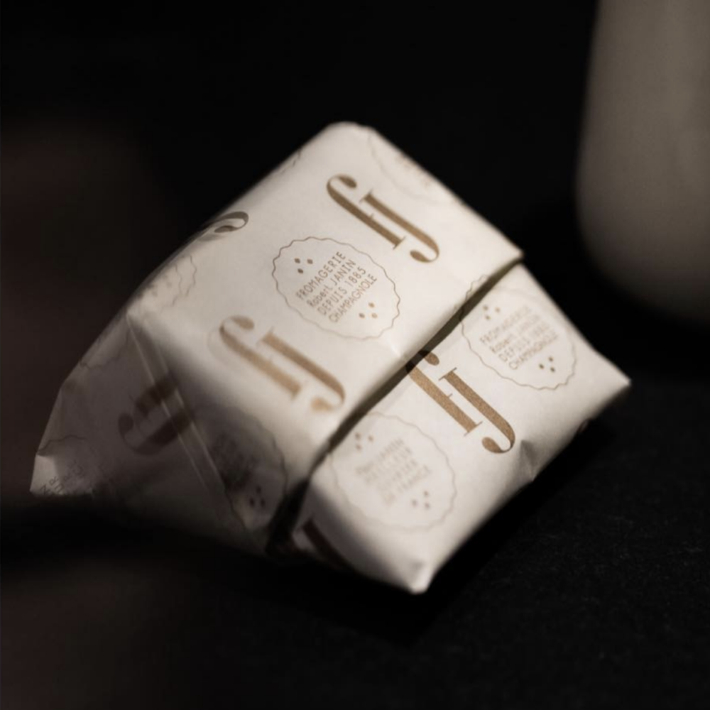 Identité visuelle et packaging fromages – Fromagerie Janin Jura